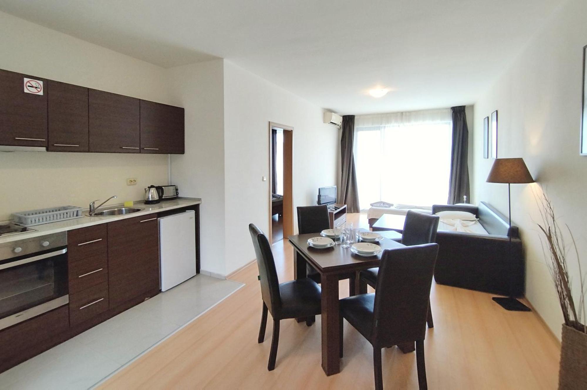 New Line Village Apartments Sluneční pobřeží Exteriér fotografie